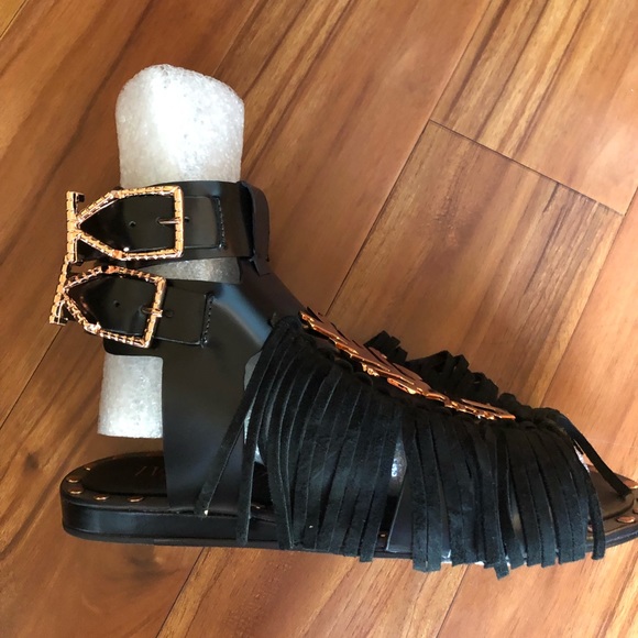 Beautiful and Rock Ivy Kirzhner Fringe Sandal. NWB - Picture 4 of 8